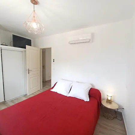 Candella 3 * Galeria (Corsica)