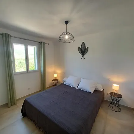 Apartamento Candella 3 *