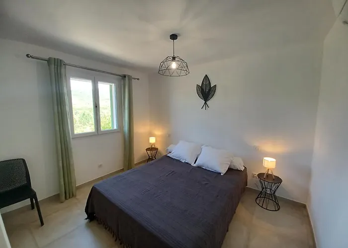 Lägenhet Candella 3 *