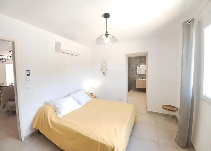 Candella 3 * Galeria (Corsica)