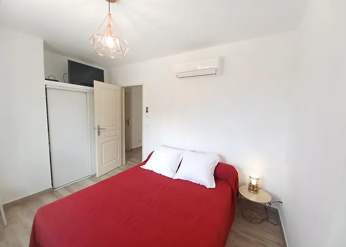Candella 3 * Galeria (Corsica)