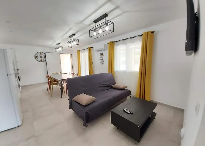 Apartmán Candella 3 *